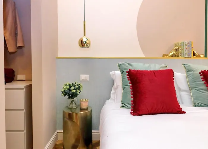 Ych-bright Navona * Roma