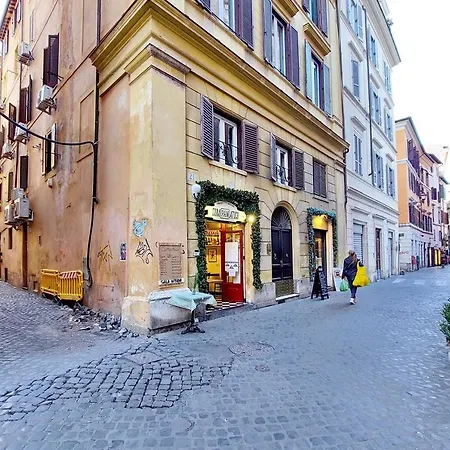 Ych-bright Navona Apartmán *